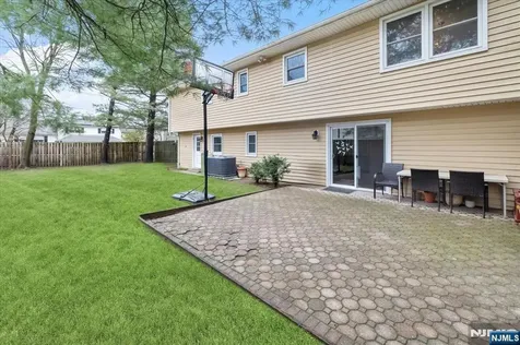 41-03 Ackerman Drive Fair Lawn NJ 07410