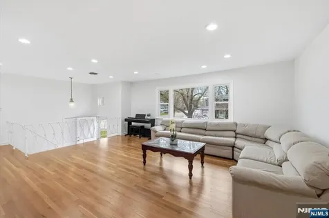 41-03 Ackerman Drive Fair Lawn NJ 07410