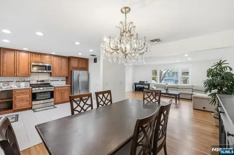 41-03 Ackerman Drive Fair Lawn NJ 07410