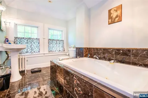229 Tremont Avenue Orange NJ 07050