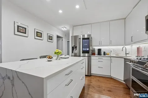 555 North Avenue Fort Lee NJ 07024