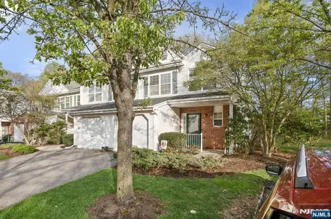 35 Maple Lane Mount Arlington Boro NJ 07856