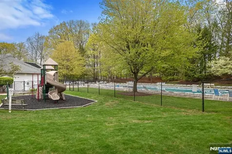 35 Maple Lane Mount Arlington Boro NJ 07856