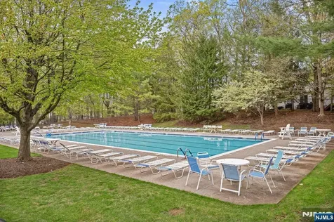 35 Maple Lane Mount Arlington Boro NJ 07856