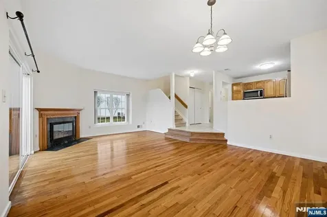 35 Maple Lane Mount Arlington Boro NJ 07856