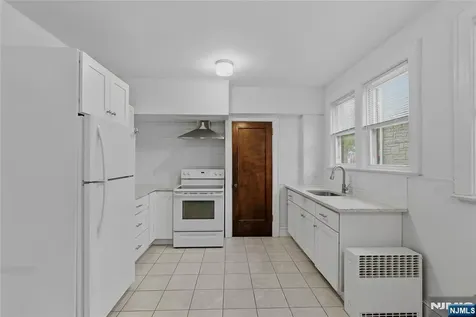 465 Oakdene Avenue Cliffside Park NJ 07010