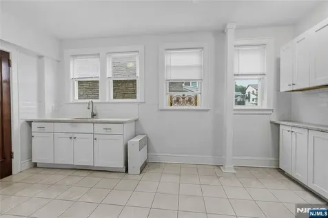 465 Oakdene Avenue Cliffside Park NJ 07010
