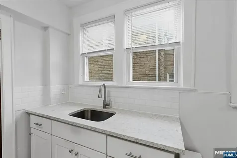 465 Oakdene Avenue Cliffside Park NJ 07010