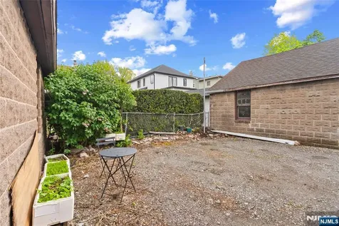 465 Oakdene Avenue Cliffside Park NJ 07010
