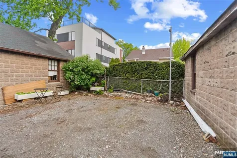 465 Oakdene Avenue Cliffside Park NJ 07010