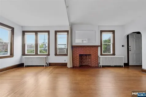 465 Oakdene Avenue Cliffside Park NJ 07010