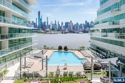 800 Ave At Port Imperial Weehawken NJ 07086