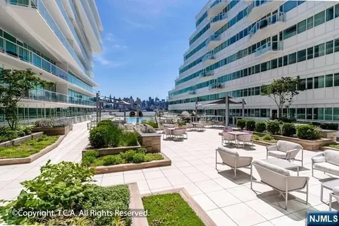 800 Ave At Port Imperial Weehawken NJ 07086