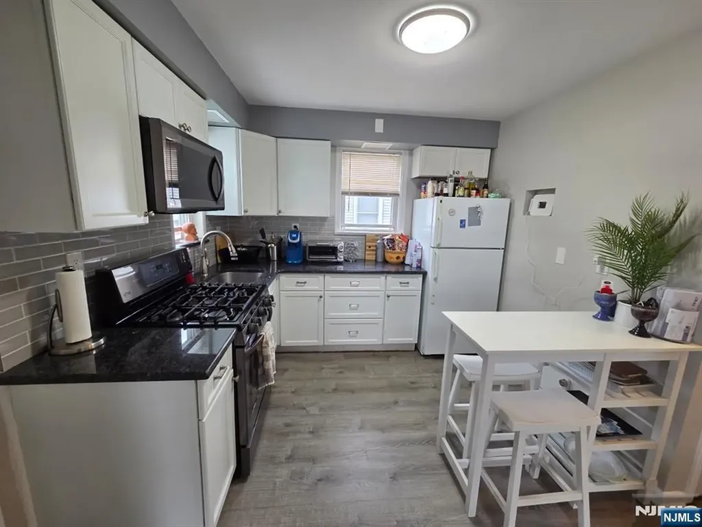 166 Carmita Avenue Rutherford NJ 07070