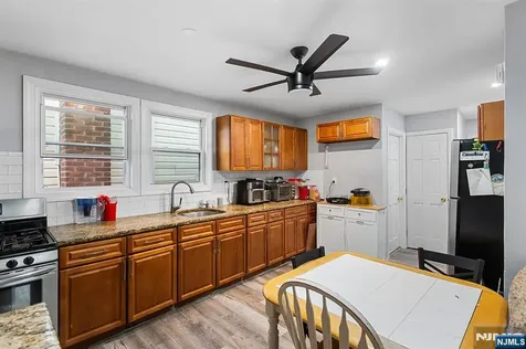 140 Nagle Street Paterson NJ 07501