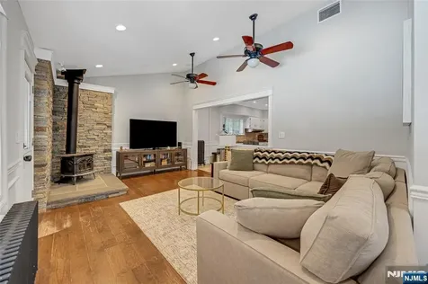 228 Miller Road Mahwah NJ 07430