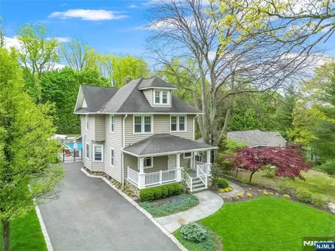 228 Miller Road Mahwah NJ 07430