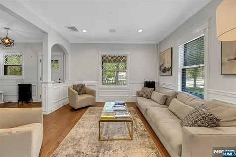 228 Miller Road Mahwah NJ 07430
