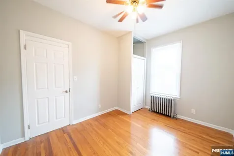 128 Oak Street Weehawken NJ 07086