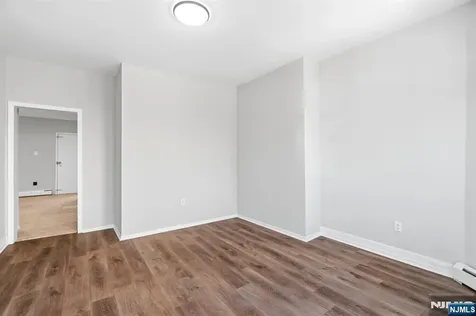 61 Holsman Street Paterson NJ 07522