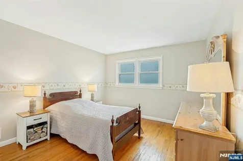 320 W Clinton Avenue Bergenfield NJ 07621