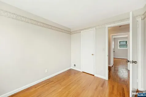 320 W Clinton Avenue Bergenfield NJ 07621