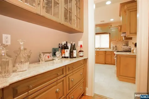 146 Palisade Avenue Cresskill NJ 07626