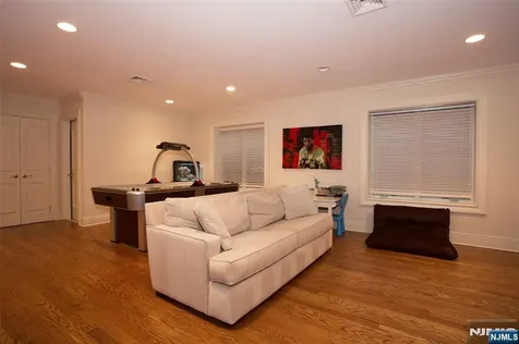 146 Palisade Avenue Cresskill NJ 07626