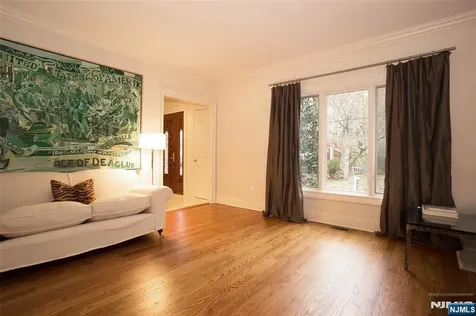146 Palisade Avenue Cresskill NJ 07626