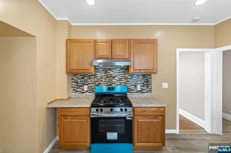 50 Underwood Street Newark NJ 07106