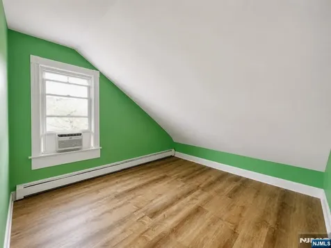 276 Atlantic Street Paterson NJ 07503