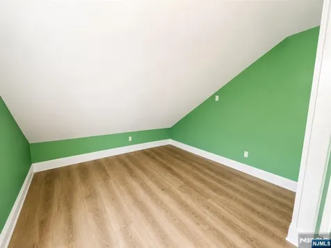 276 Atlantic Street Paterson NJ 07503