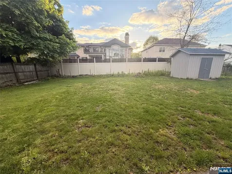 347 Forest Avenue Paramus NJ 07652