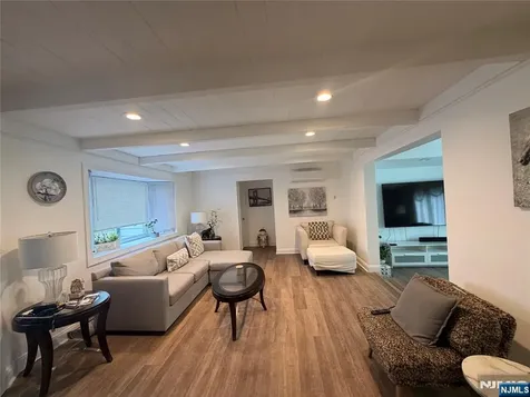 347 Forest Avenue Paramus NJ 07652