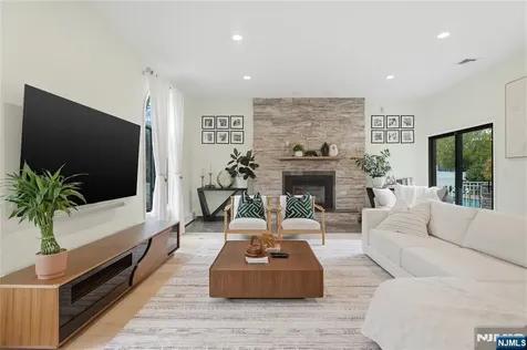 26 Madison Avenue Hasbrouck Heights NJ 07604