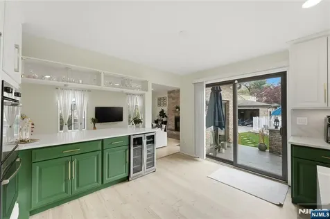 26 Madison Avenue Hasbrouck Heights NJ 07604
