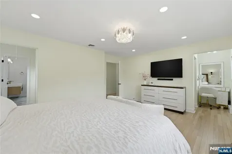 26 Madison Avenue Hasbrouck Heights NJ 07604