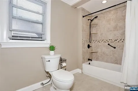 115 Lexington Avenue Bloomfield NJ 07003