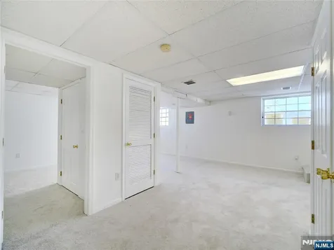 1 Kent Court Lawrence NJ 08648