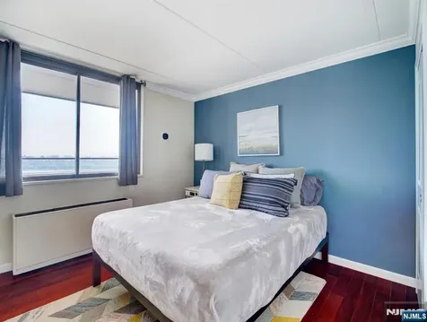 250 Gorge Cliffside Park NJ 07010