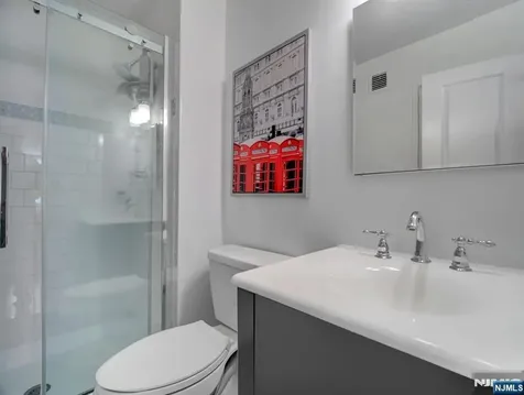 250 Gorge Cliffside Park NJ 07010