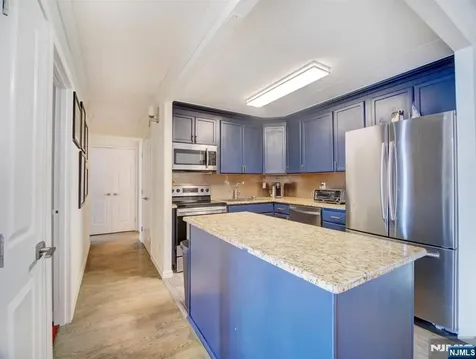 250 Gorge Cliffside Park NJ 07010