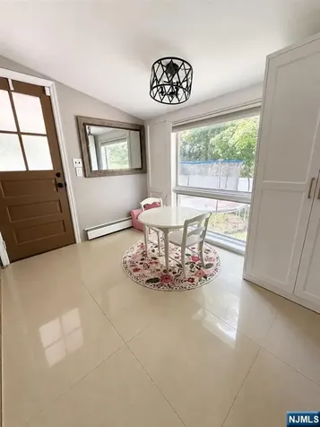 75 Lake Trail Wayne NJ 07470