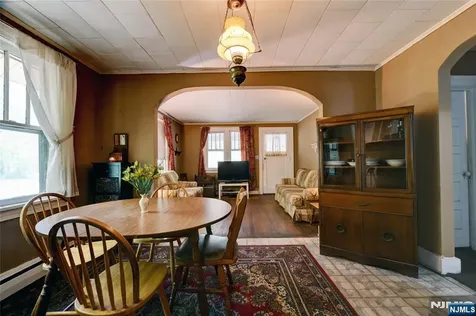86 Greenwood Avenue Pequannock Township NJ 07440