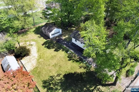 86 Greenwood Avenue Pequannock Township NJ 07440