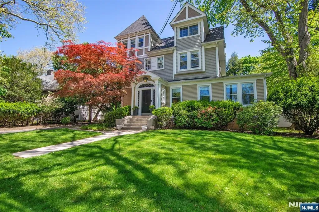 157 Prospect Avenue Westwood NJ 07675