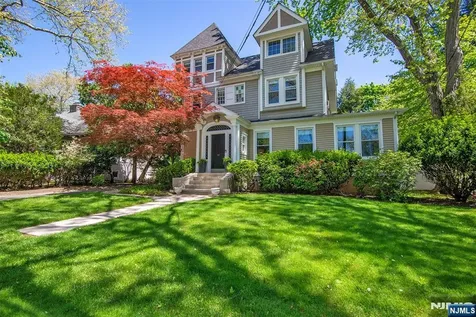 157 Prospect Avenue Westwood NJ 07675