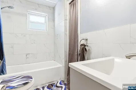 36-38 Kenmore Avenue Newark NJ 07106