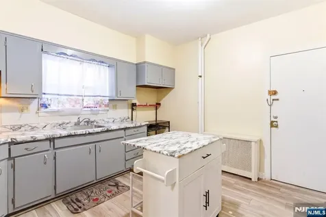 36-38 Kenmore Avenue Newark NJ 07106