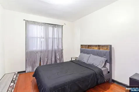 36-38 Kenmore Avenue Newark NJ 07106
